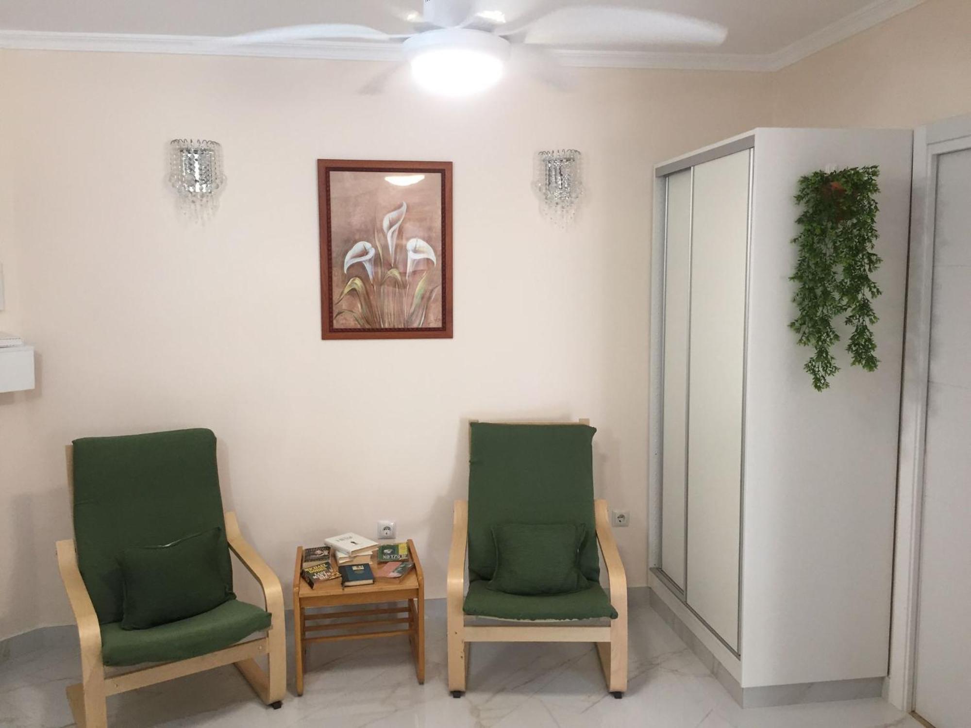 Ferienwohnung Studio In The Centre Near The Beach Torremolinos Exterior foto