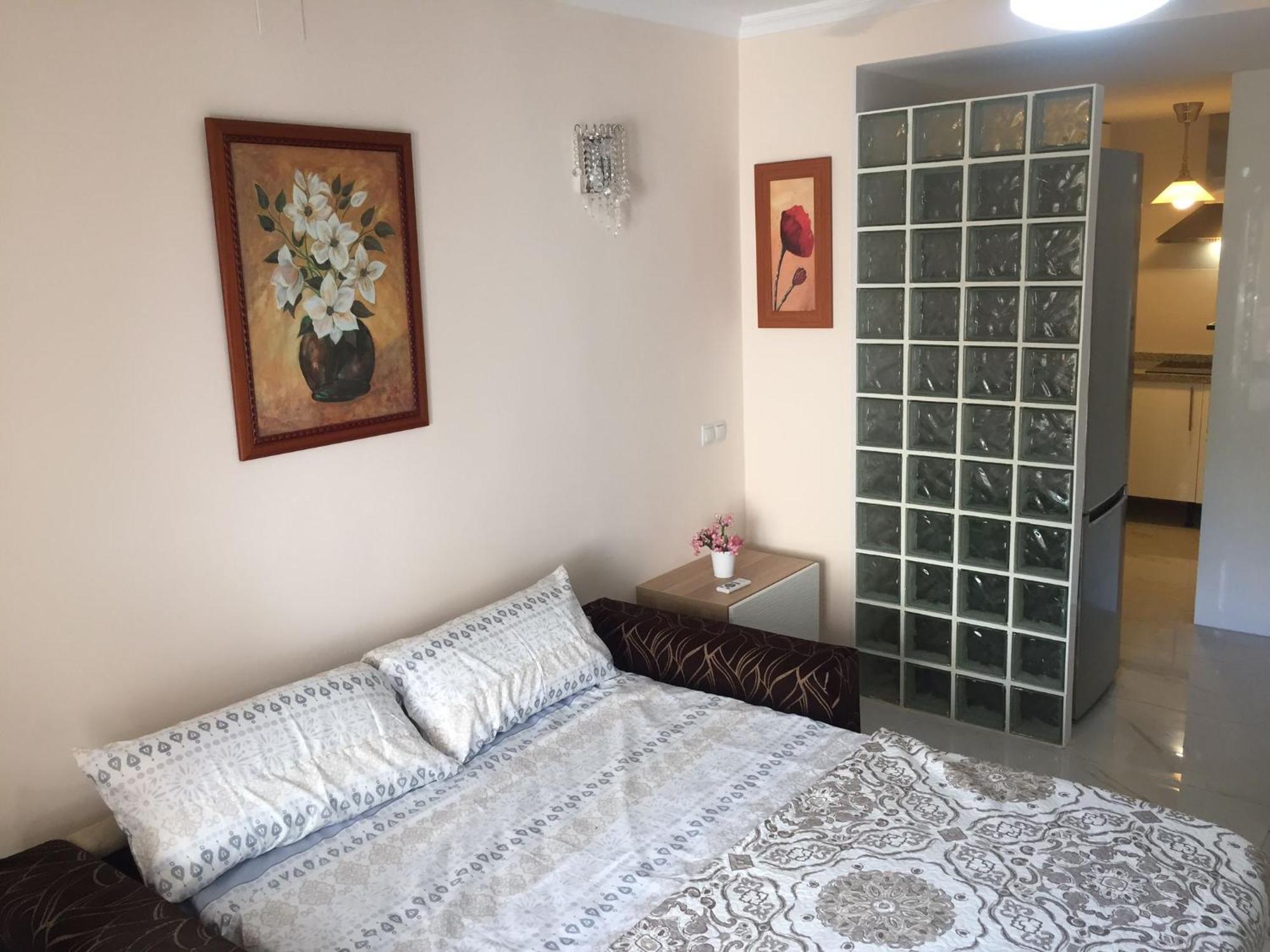 Ferienwohnung Studio In The Centre Near The Beach Torremolinos Exterior foto