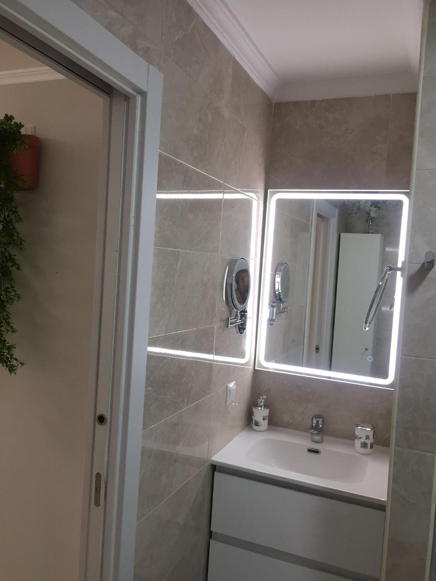 Ferienwohnung Studio In The Centre Near The Beach Torremolinos Exterior foto